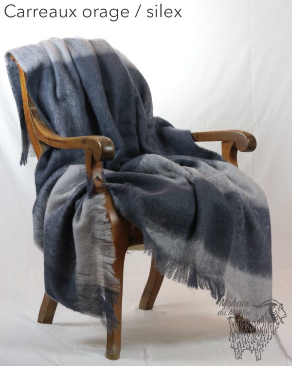 Grand plaid mohair
