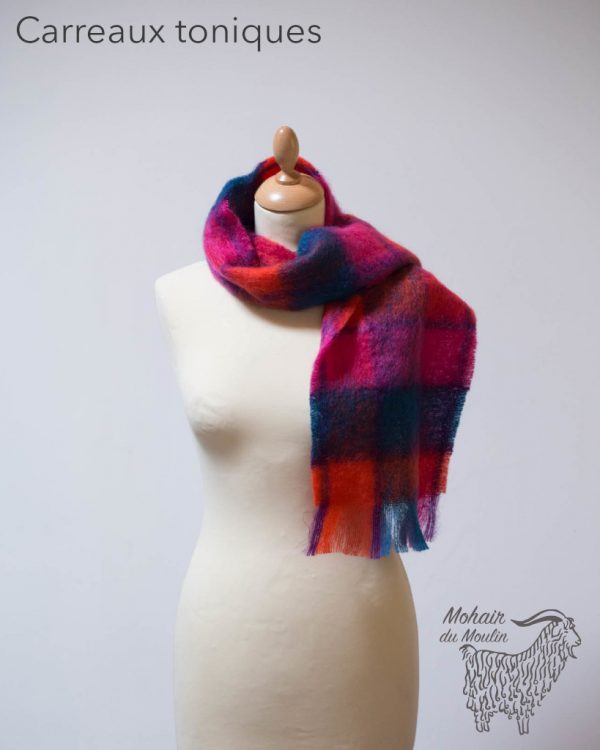 Petite écharpe mohair tissée