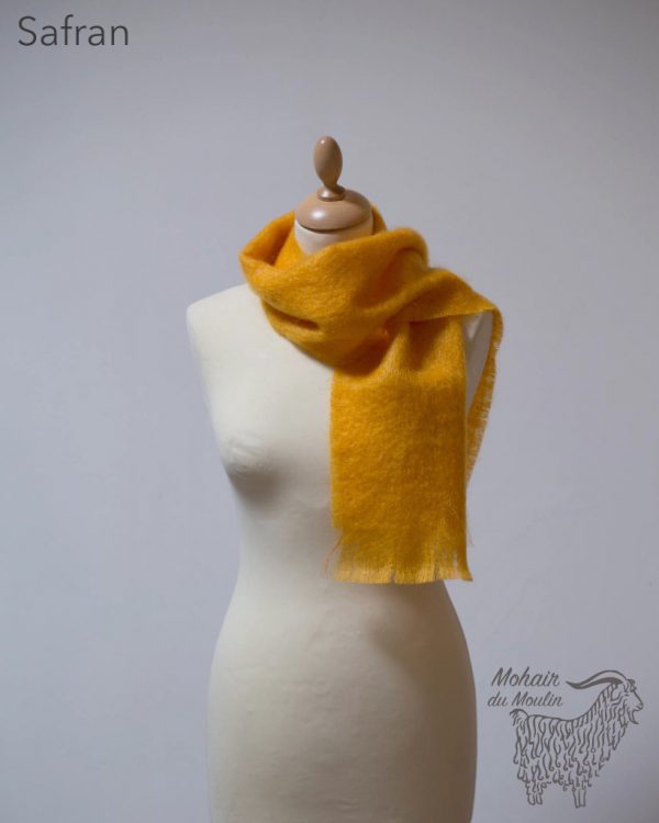 Petite écharpe mohair tissée