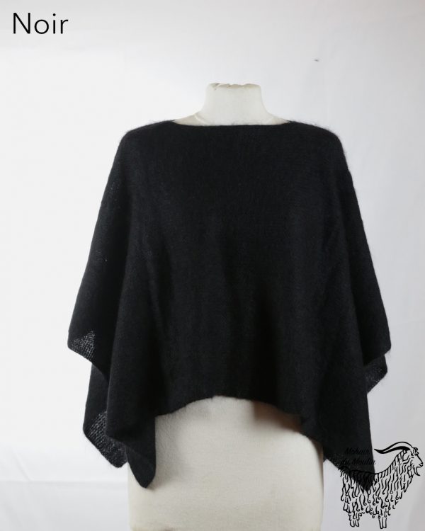 Poncho Claudia